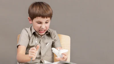 Pourquoi votre enfant explose après l’école ?
